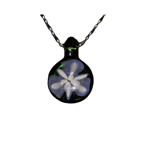 Green Glass Pendant with Imploded Flower (2)